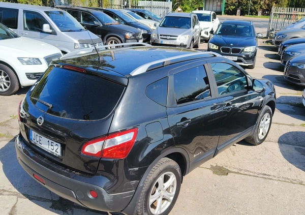 Nissan Qashqai cena 23999 przebieg: 277523, rok produkcji 2010 z Tolkmicko małe 121